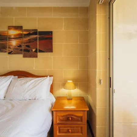 Romantic Gozo Escape With Private Pool, Terrace & Bbq *