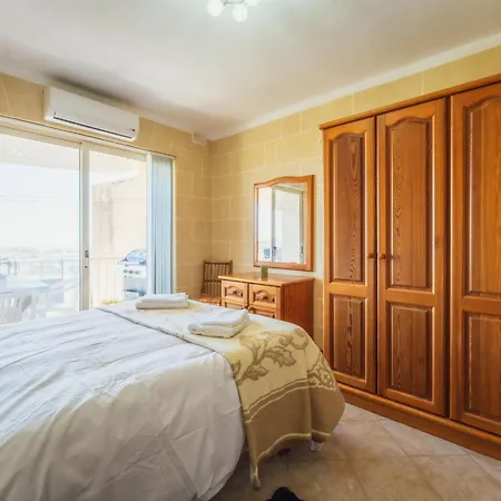 Romantic Gozo Escape With Private Pool, Terrace & Bbq דירה Xagħra