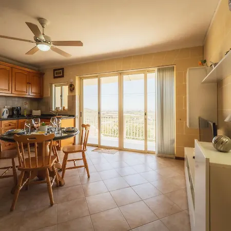 דירה Romantic Gozo Escape With Private Pool, Terrace & Bbq Xagħra